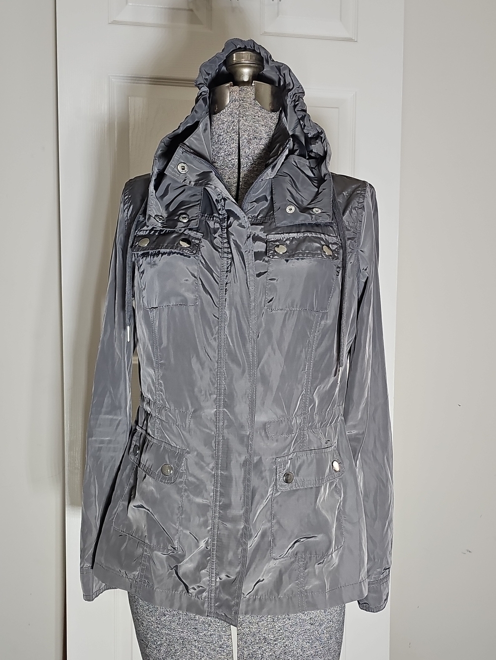 Athletic Collection Metallic Gray Lightweight Rain Jacket Hooded Utility Anorak
